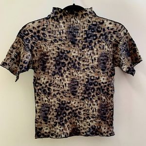 Leopard Animal Print Crinkle Stretch Accordion Top